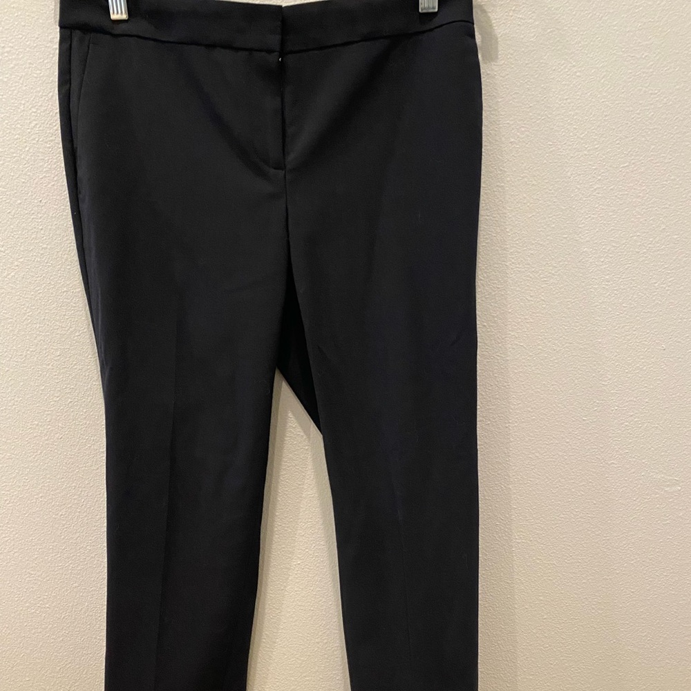 LOFT. Size 4P. Black slacks